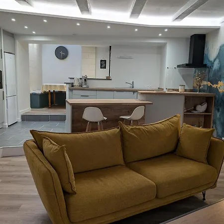 Maison Chaleureuse Au Coeur Du Centre 波尔尼克